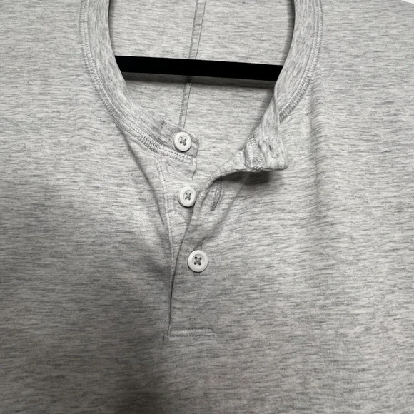 Lululemon 5 Year Basic Long Sleeve Henley shirt Heathered Core Ultra Light Grey - Picture 3 of 6